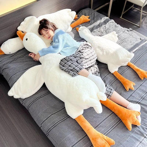 Quackers The Big Silly Goose | New