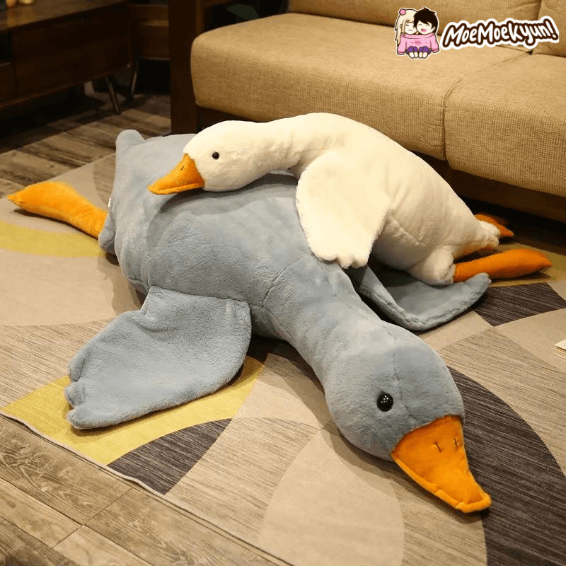 Quackers The Big Silly Goose | New